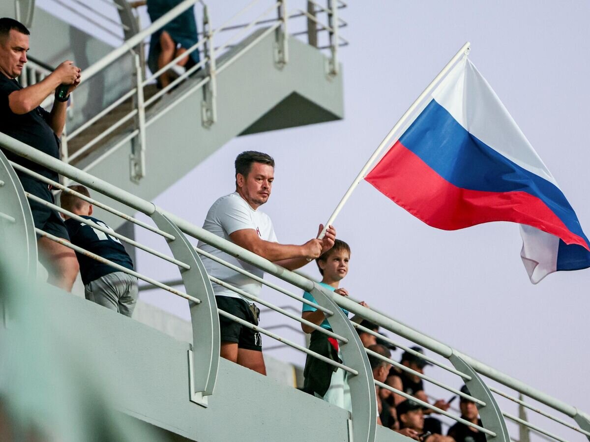    Болельщик на товарищеском матче между сборными России и Кении.© РФС