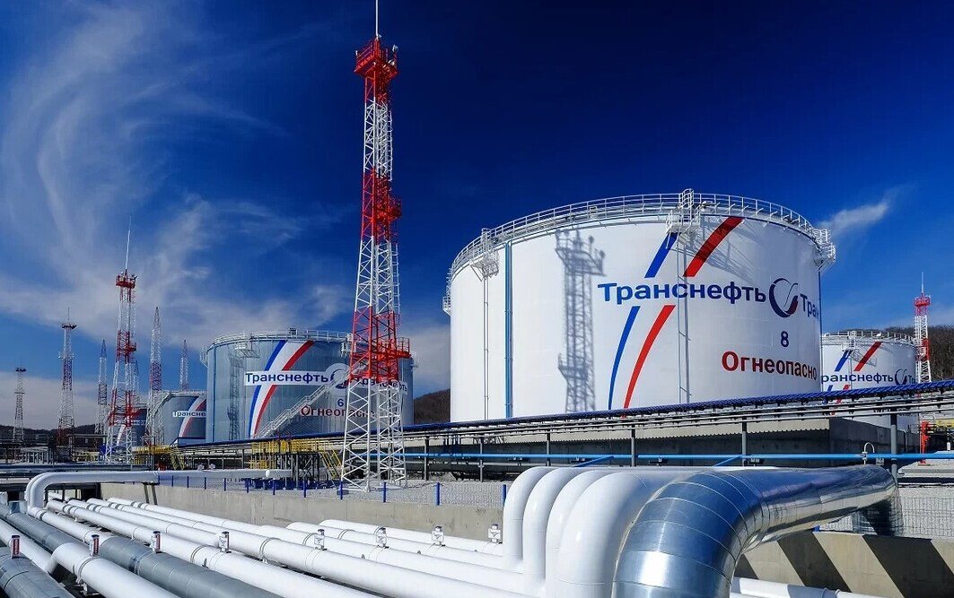 Ао транснефть. Транснефть г. Форма транснефть. Транснефть г. Нефтяник транснефть.