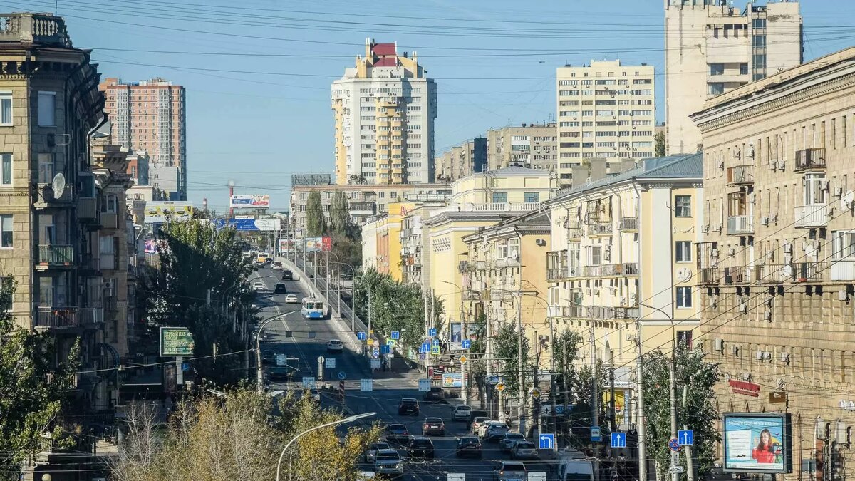    Волгоградец, пытавшийся съесть товарища, получил срок за убийство, бывший прокурор избил в кафе подростка, нефтепровод пробили в Котовском районе.