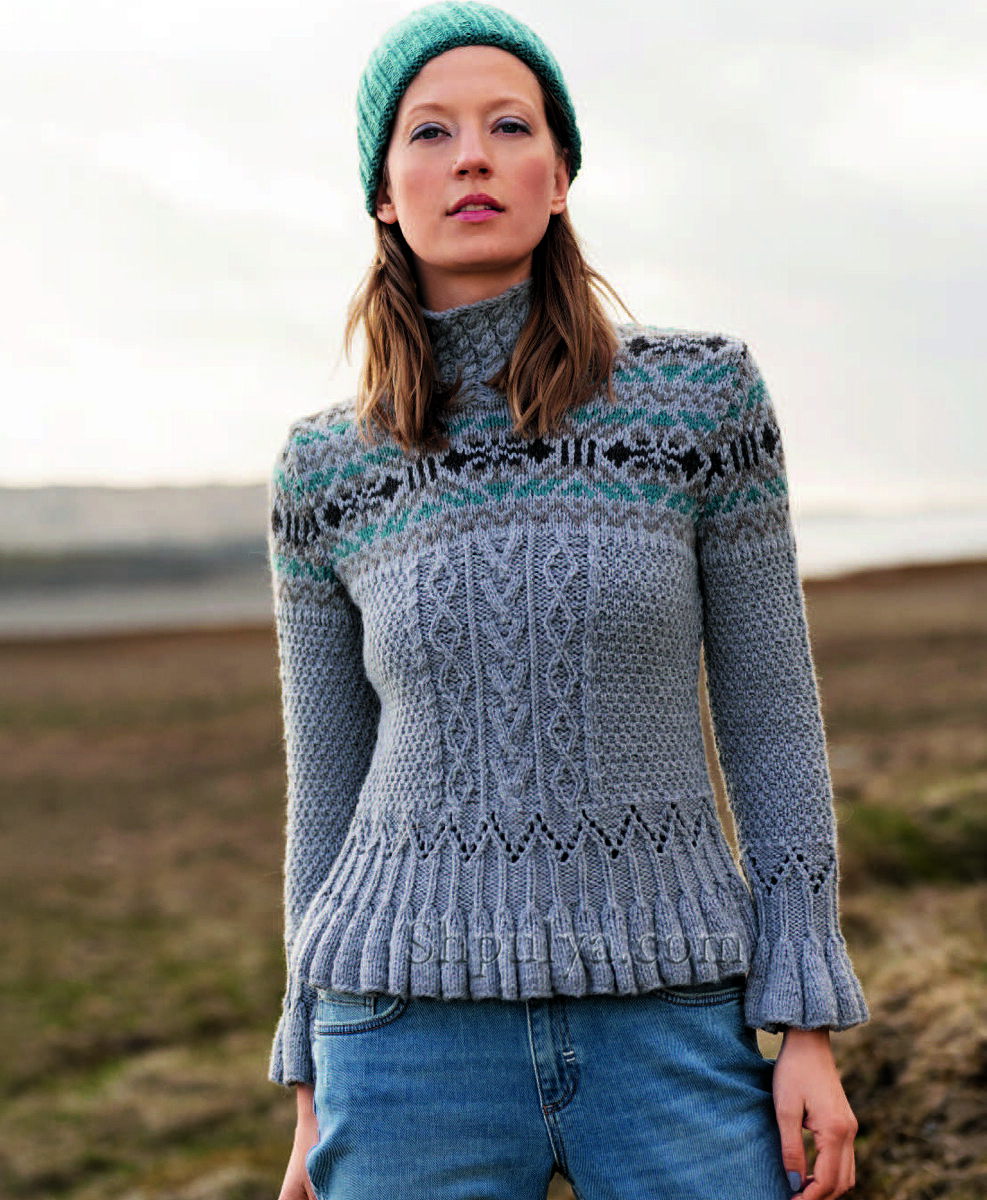 Пуловер с баской и шапка