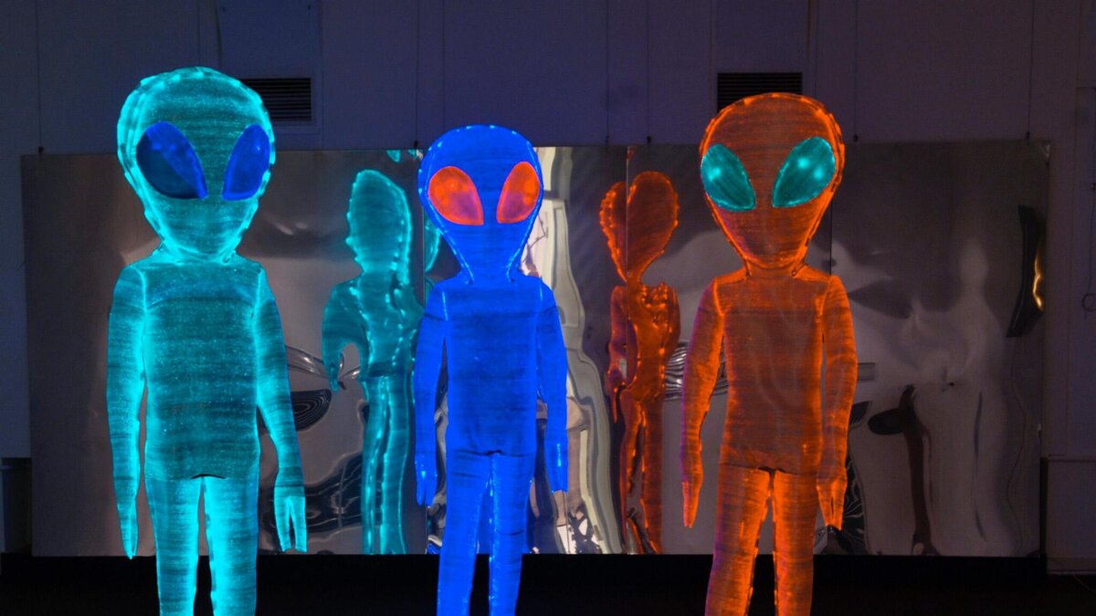    Когти, второе веко, толстая шея: вот как будут выглядеть люди в 3000 году© РИА Новости | Сергей Пятаков