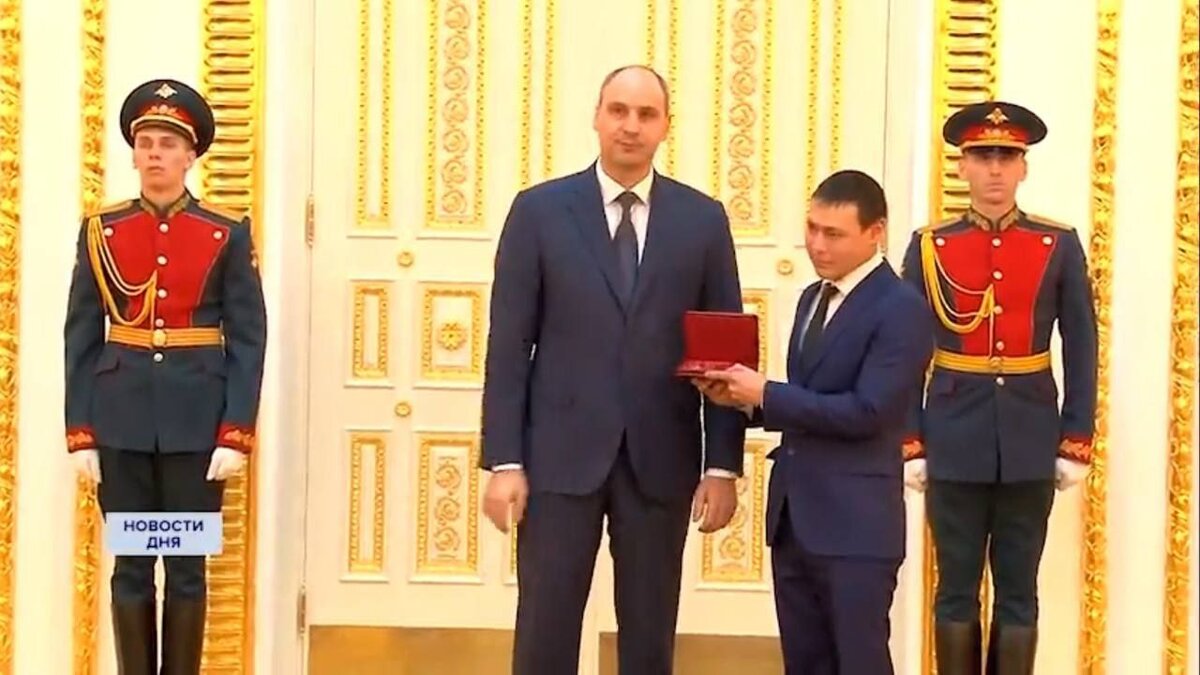    Спас родителей, рискуя жизнью. Рамиля Байдавлетова с сильными ожогами доставили в Оренбург Андрей Севостьянов