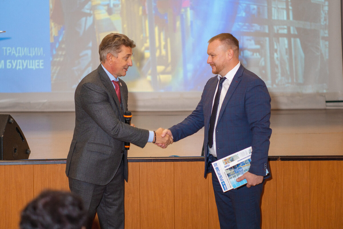    Руководители ООО «Газпром добыча Оренбург» провели День информации в Саракташском районе Кристина Просвиркина