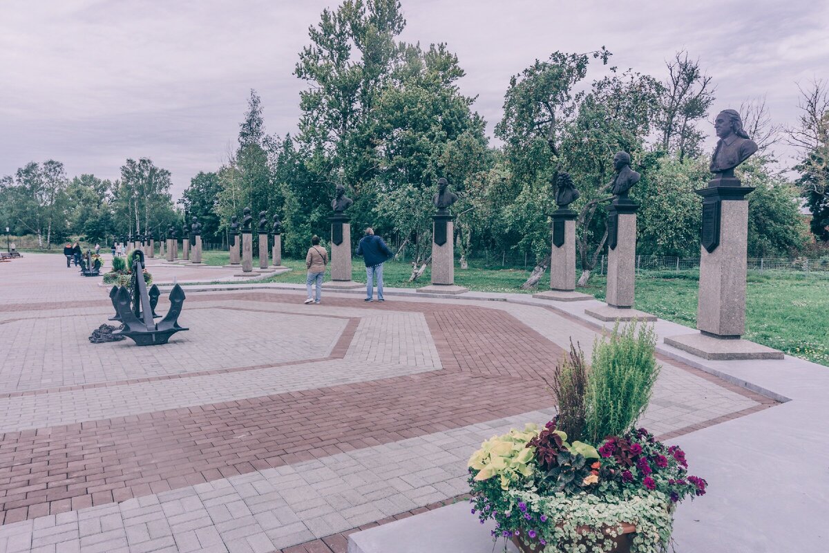 Для вопросов теста я взяла картины с лицензией "Общественное достояние" из Википедии