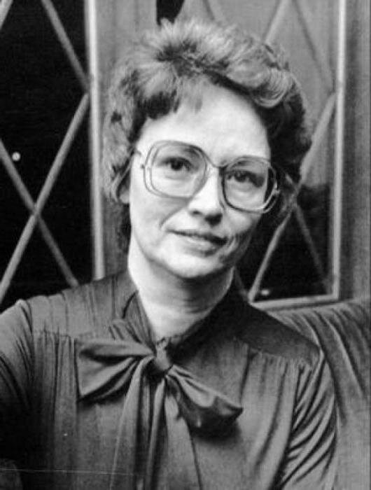 Кэрил Фьюгейт - после 17 лет тюрьмы. За два убийства первой степени села на пожизненное, была выпущена за хорошее поведение. Всего счету Кэрил и ее подельника более 8 убийств.