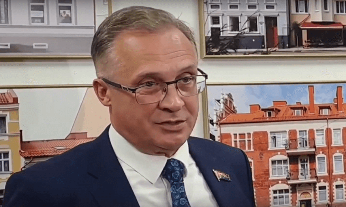 Андрей Савиных
