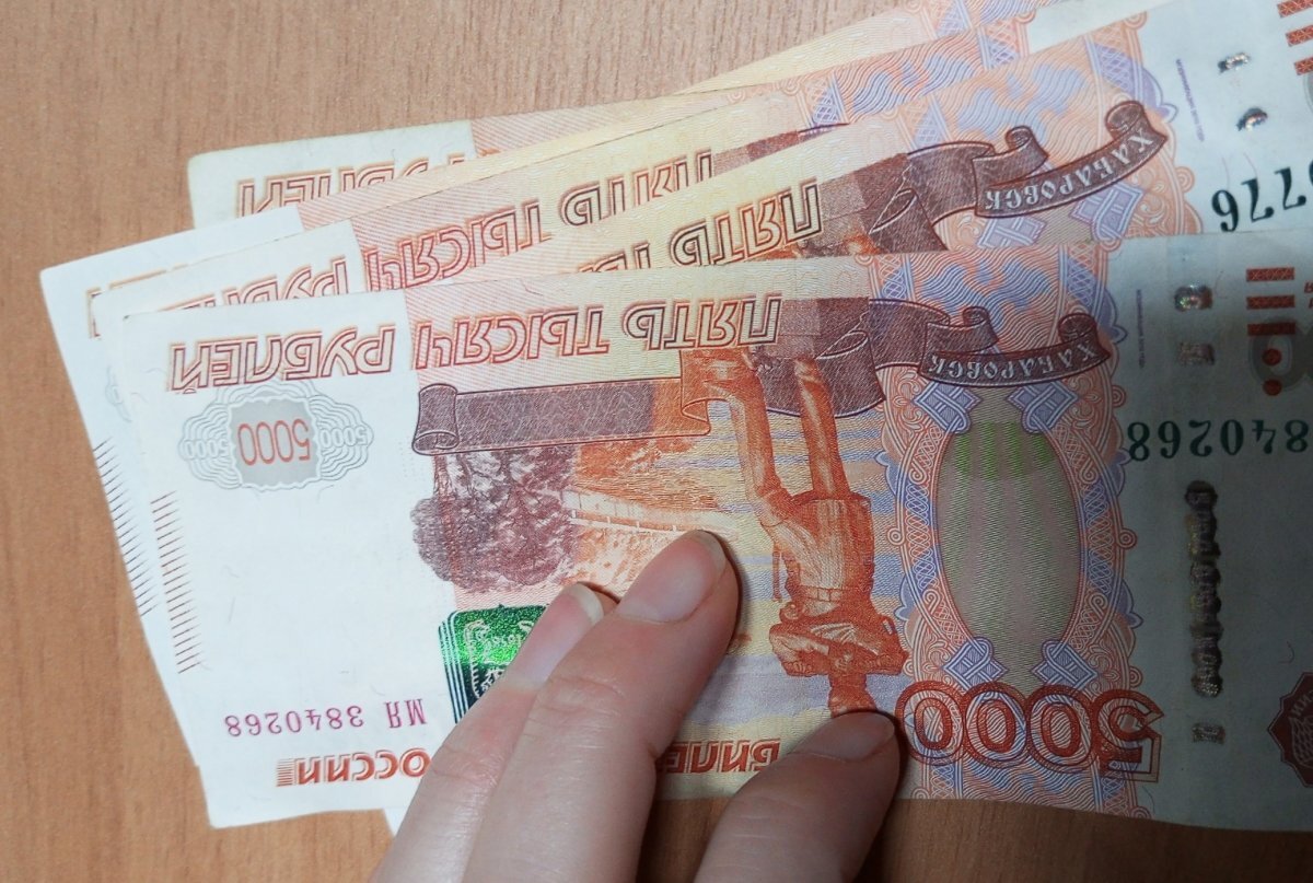    Астраханцы за один день отдали мошенникам почти 300 тысяч рублей