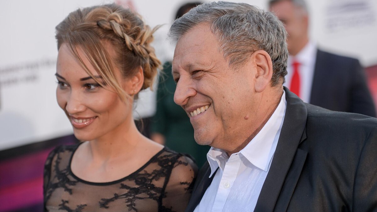   "Оплатил за 20 лет": вдова Грачевского родит от него второго ребенка© РИА Новости | Евгения Новоженина