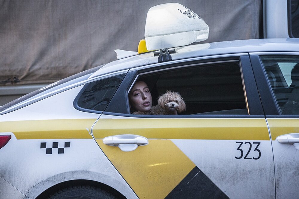    Ежедневно московским такси стабильно пользуются более 1,6 миллиона пассажиров. / Сергей Куксин