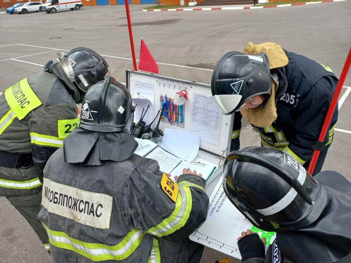 17 октября 2007 года, согласно постановлению правительства Московской области, была создана Московская областная противопожарно-спасательная служба. 