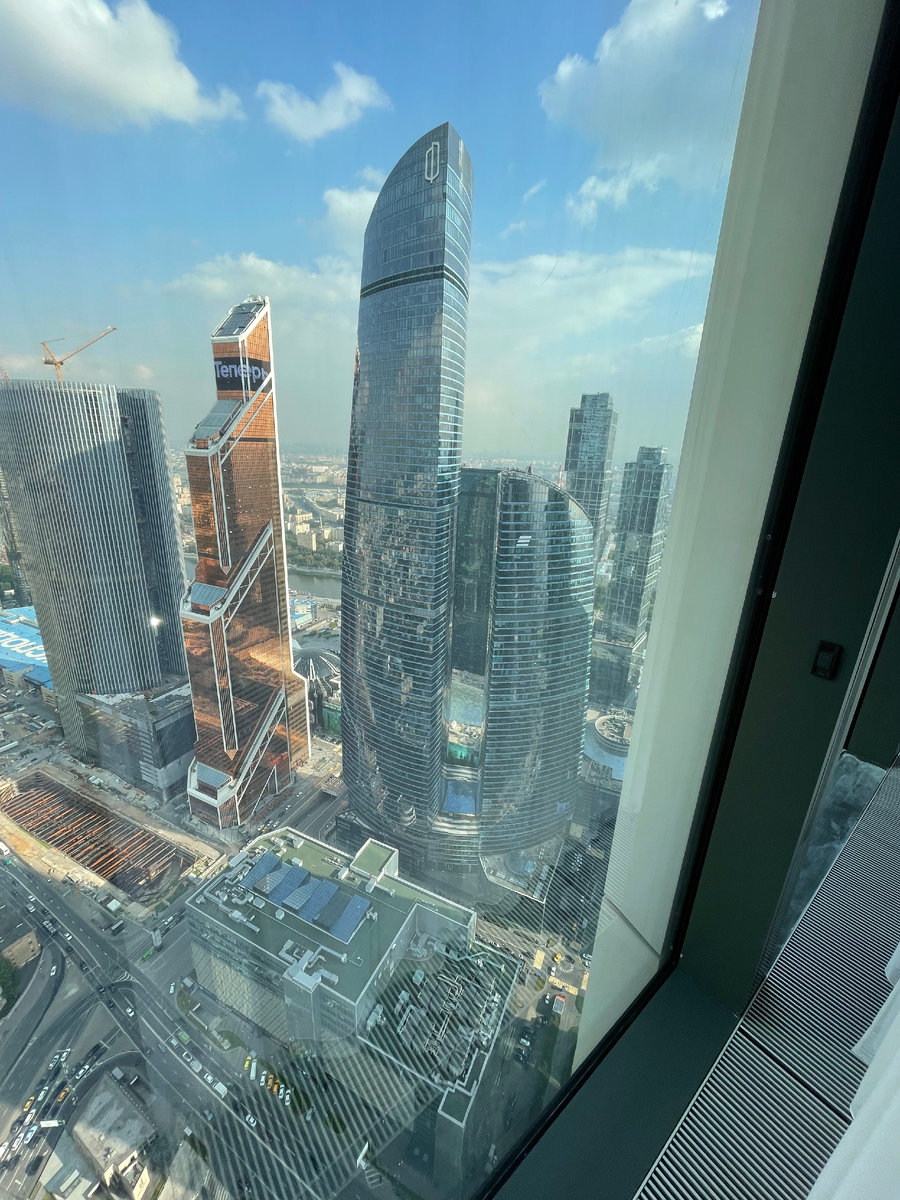 виды из окна апартаментов