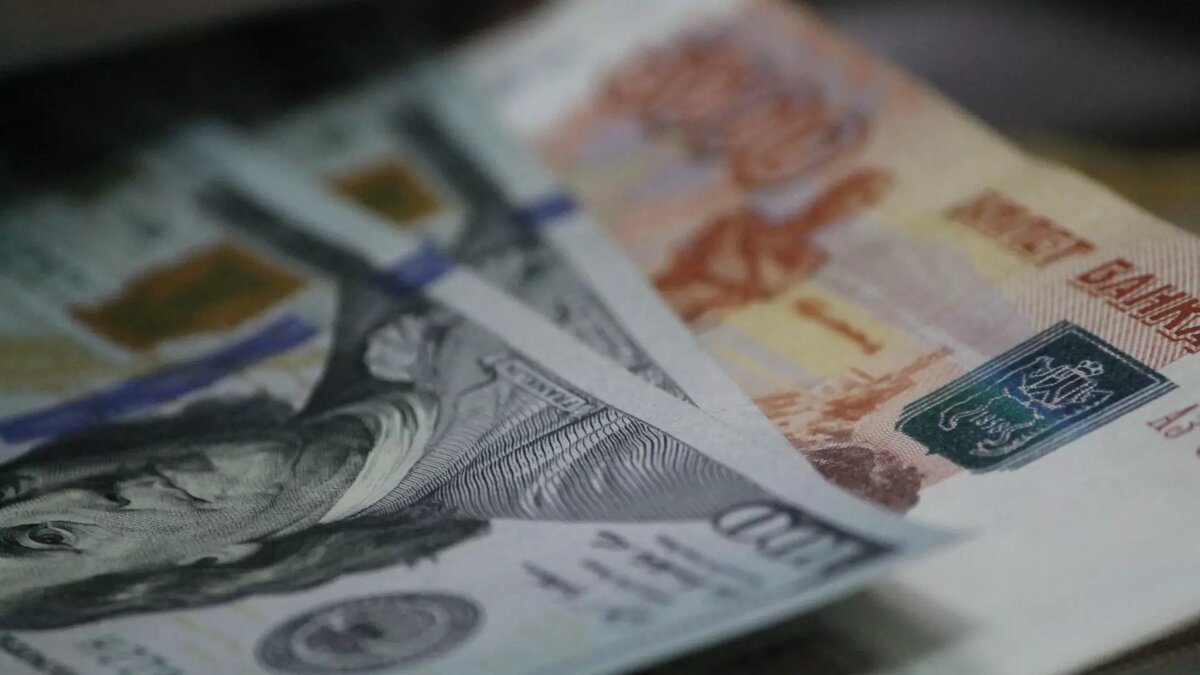     «РИА Новости» опубликовало рейтинг регионов России по доходам населения. Хакасия оказалась в конце списка.