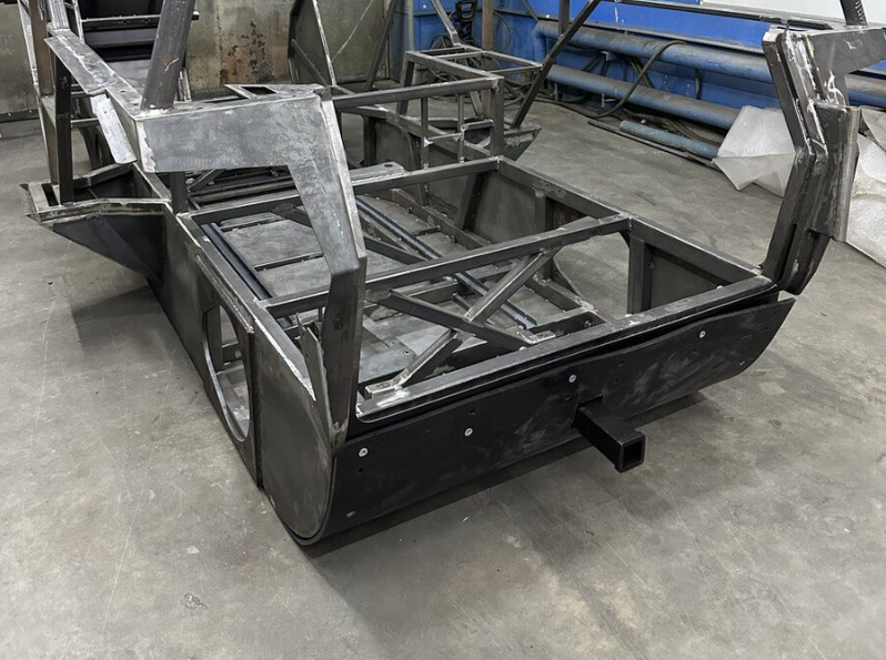 Такая конструкция обеспечивает максимальную жесткость