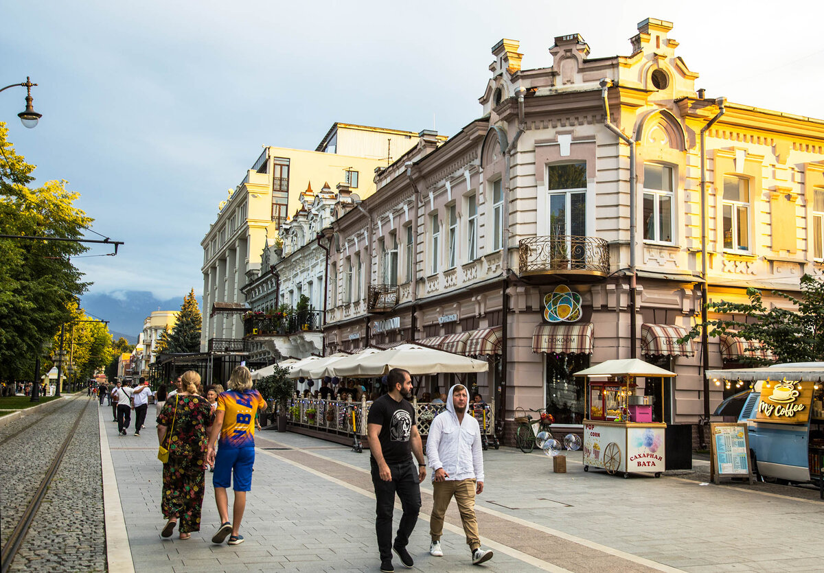 Главная улица Владикавказа - проспект Мира 