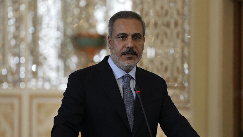   AP Vahid Salemi