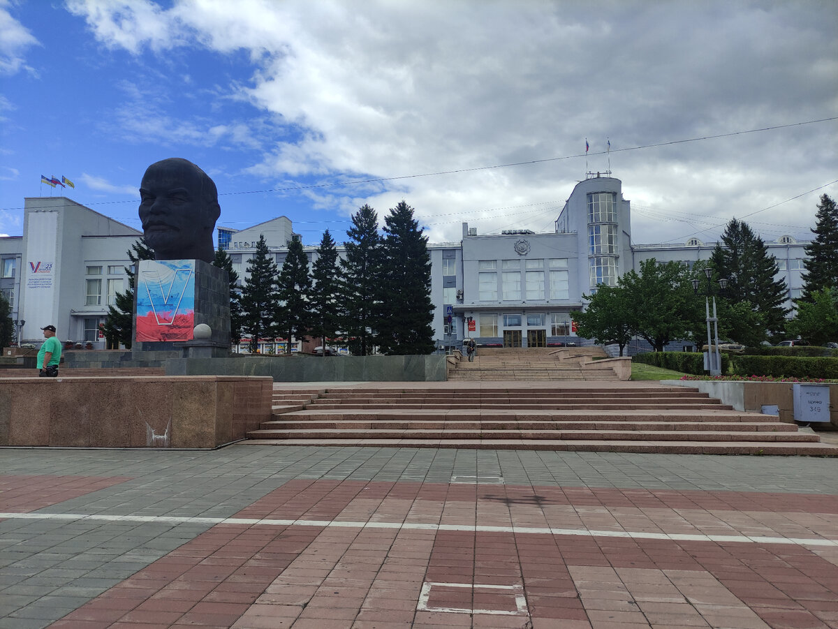 Улан-Удэ - конечная точка нашего путешествия по России.