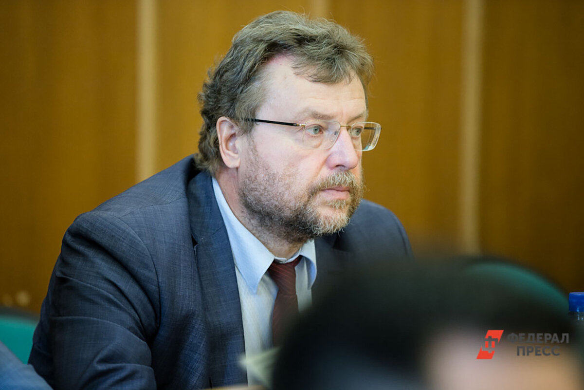 На форуме замечен легендарный политтехнолог Вадим Дубичев.  Фото: ФедералПресс / Евгений Поторочин