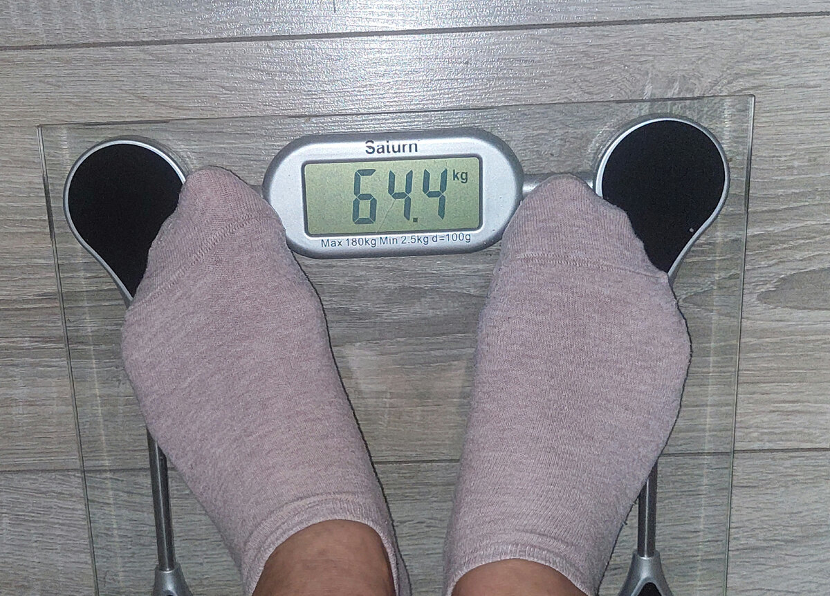 Ура! Вес пошёл вниз! Я всё правильно рассчитала.