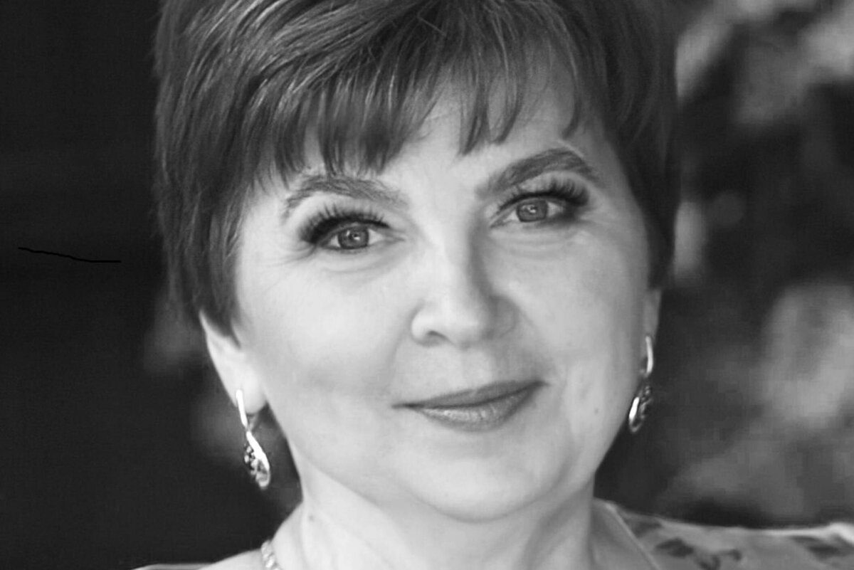     Умерла, присев на лавочку в московском храме, писательница Алла Свиридова