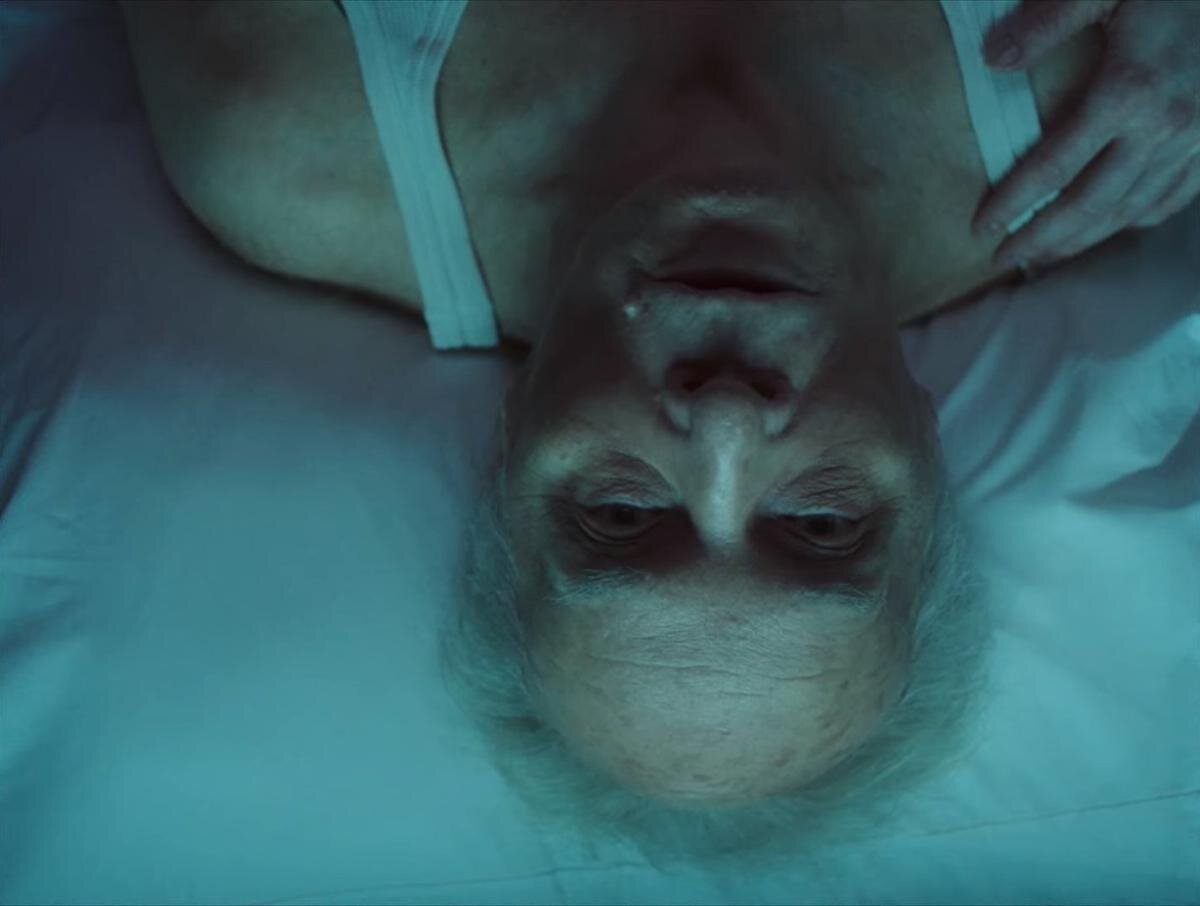 Александр Филиппенко в роли престарелого диктатора К. У. Кадр из фильма «Пациент №1»