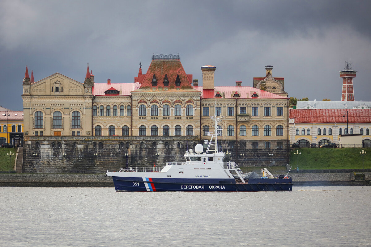 Завод "Вымпел" (входит в ОСК) завершил ходовые испытания сторожевого корабля "Буревестник"