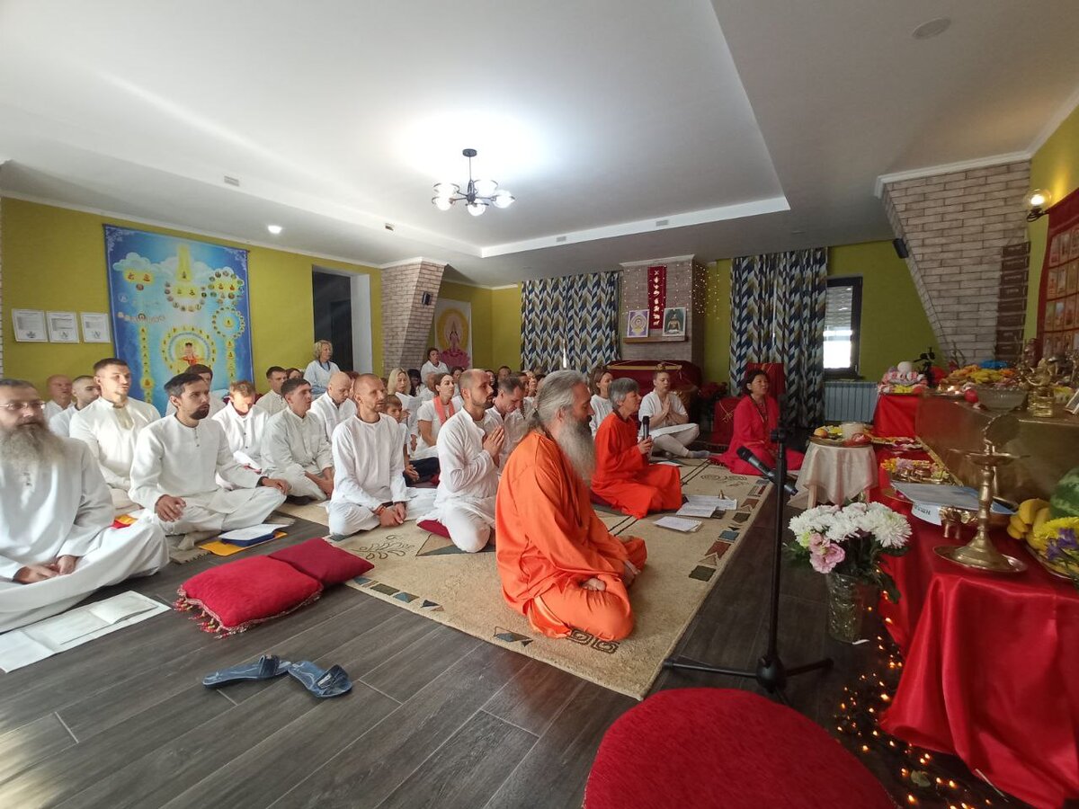 Всемирная община Санатана Дхармы 