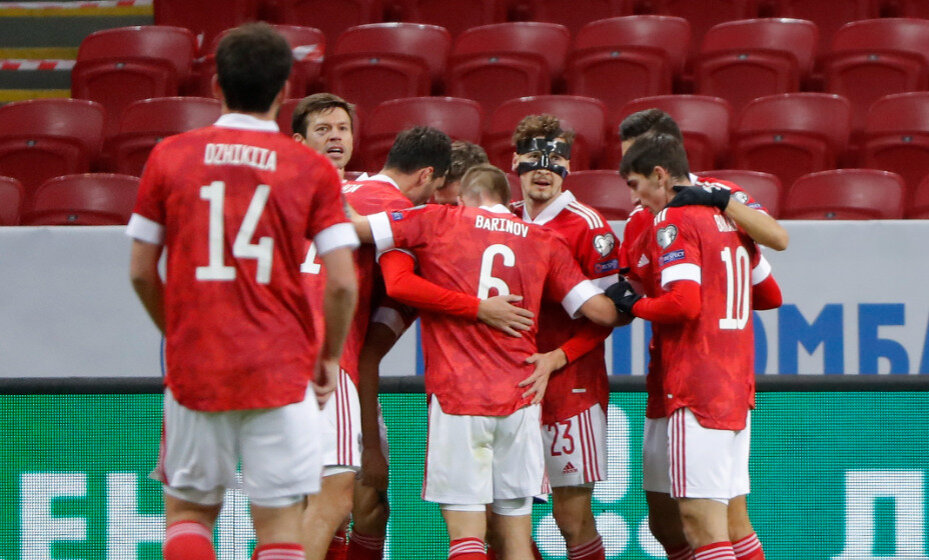    Кобелев: в сборную России вызываются люди, которых там быть не должно. Фото: Reuters