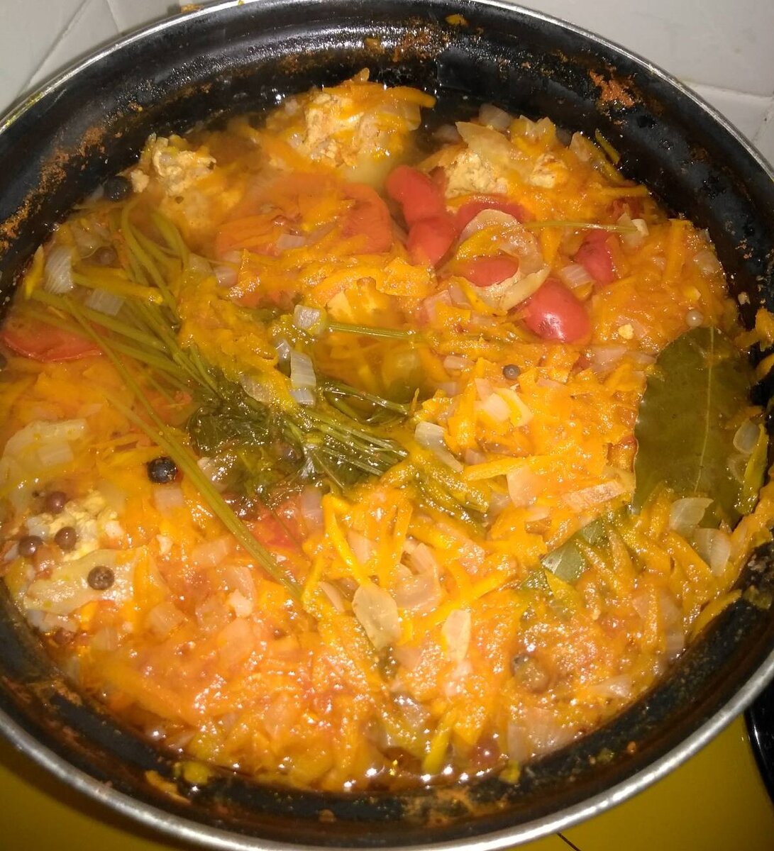 Фаршированные перцы готовы.