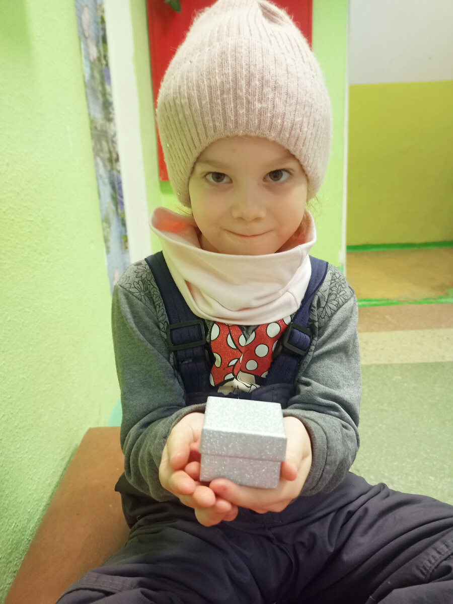 Серебряная коробочка в подарок, фото из личного архива