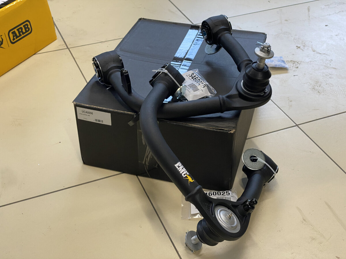 Верхние рычаги OME UCA0006 для Land Cruiser 300