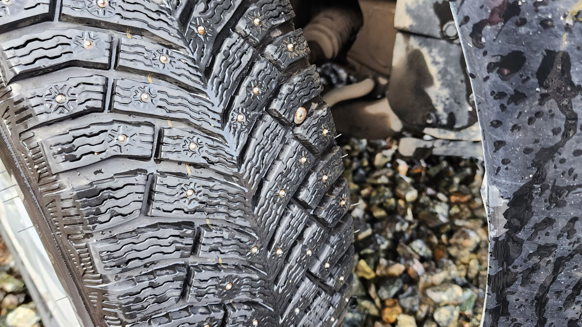 Тест на внимательность - найди саморез