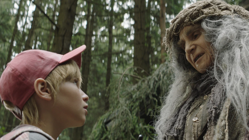     Кадр из фильма «Баба-яга спасает мир»  kinopoisk.ru