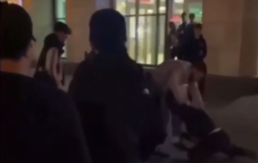 Скриншот одного из эпизодов избиений/соцсети.