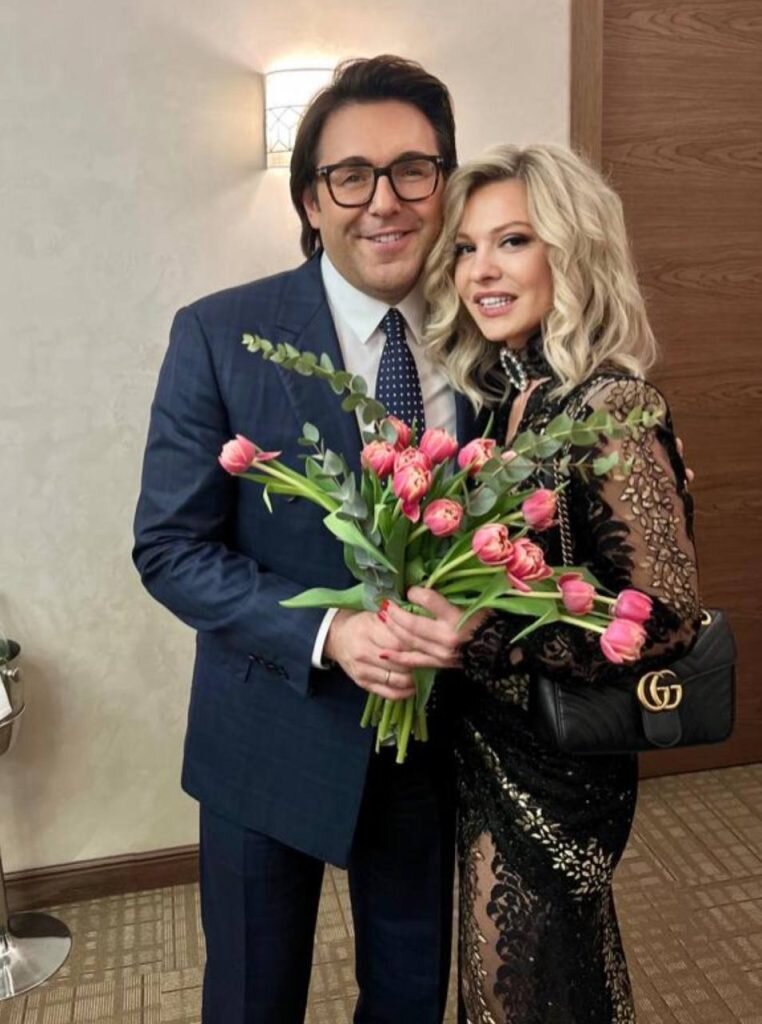    Светлана Шатунова и Андрей Малахов Юлия Гончарова