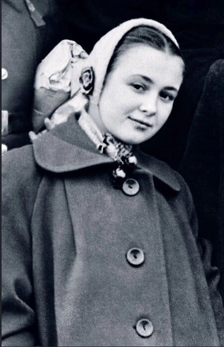  Любовь Стриженова. / Фото: www.krasivoe-foto.ru