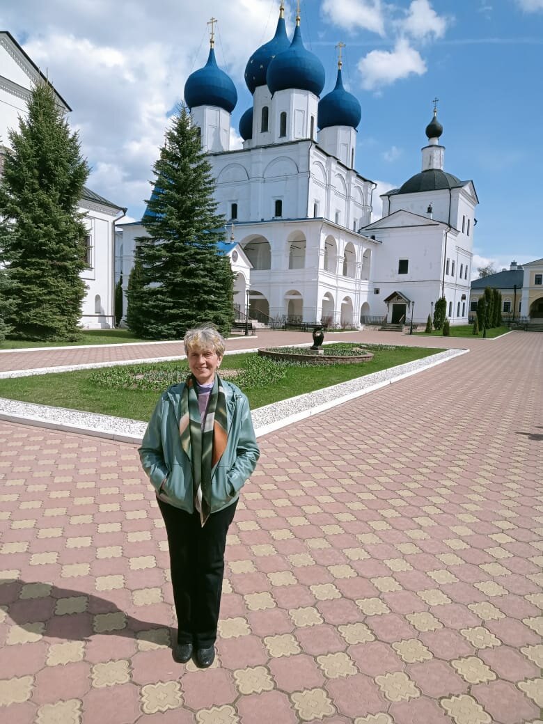Молодчинка, Надежда. Стройняшка! Пример нам. Это уже где-то в Подмосковье...недавно