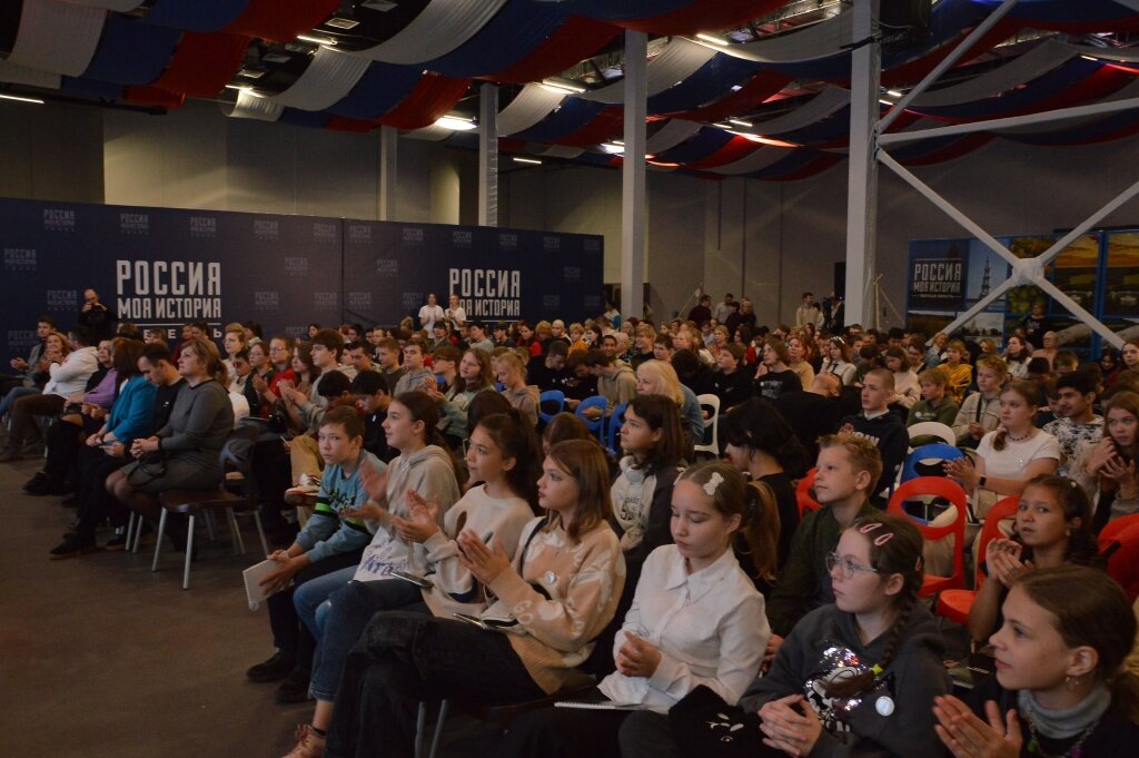 В Твери 220 школьников участвовали в форуме «Каждый важен и нужен»