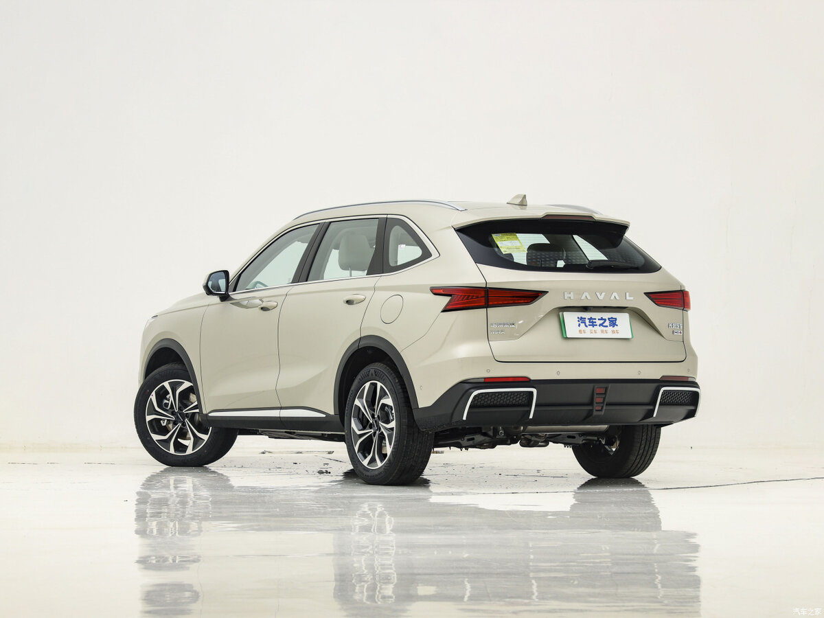 В конце мая -начале  июня 2023 года китайский концерн Грейт Уолл Моторс представил свою новинку Haval Xiaolong MAX . С ростом потребительского спроса на автомобильном рынке бренд  "Haval" полностью понимает растущую потребность  новой энергетической эры, создает эксклюзивные и независимые каналы продаж и обслуживания , комплексное обновлению бренда HAVAL, а также формирует модельный ряд  гибридных автомобилей  на принципе «топливных сеть + новая энергетическая сеть» .  Именно этому принципу бензиновый генератор  плюс электрический привод мостов в сочетании с полным приводом соответствует новая модель от HAVAL  Хавал Сяолун МАКС 2023.