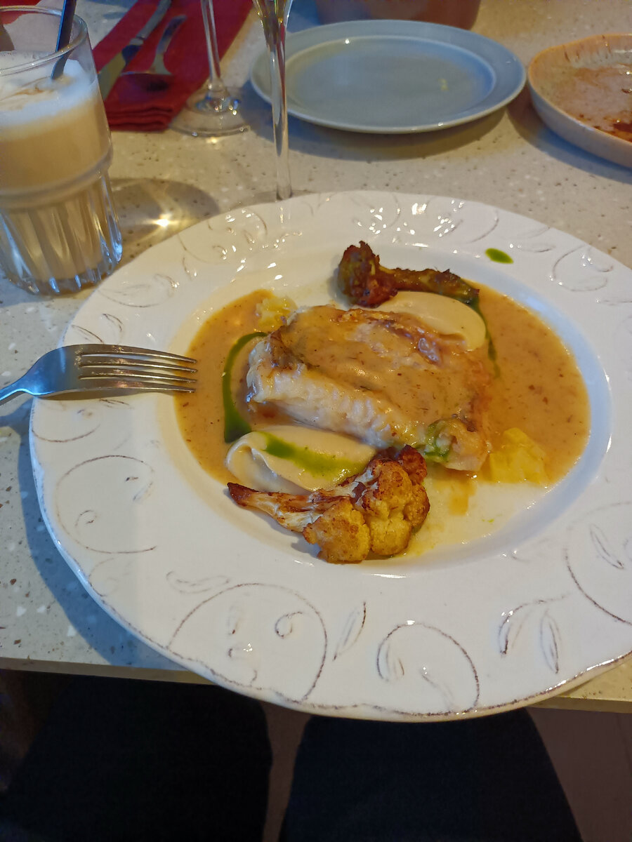 Судак с цветной капустой 