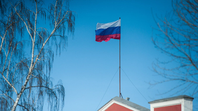     Флаг России. Администрация Барнаула. Дмитрий Лямзин
