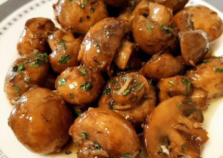 Шампиньоны маринованные