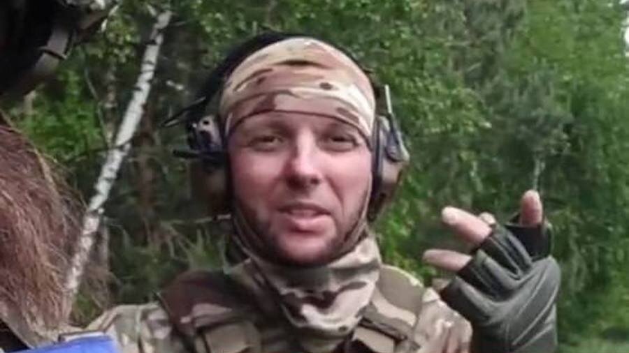     В отношении бывшего актера «Театра Луны» Кирилла Канахина возбудили сразу несколько уголовных дел. Артист перешел на сторону Вооруженных сил Украины, вступил в «Русский добровольческий корпус»* и вместе с другими диверсантами напал на Белгородскую и Брянскую области весной нынешнего года.