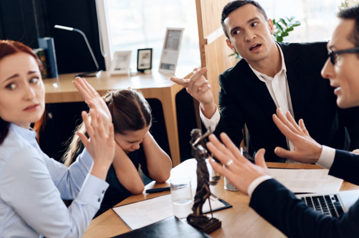    В Татарстане отпуск по уходу за ребенком оформили более тысячи отцов