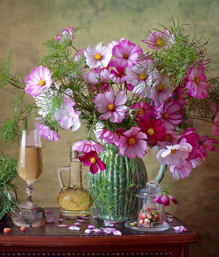 Картинка найдена на просторах интернета, ссылка https://yandex.ru/images/search?from=tabbar&img_url=https%3A%2Fi%2F.pinimg.com%2Foriginals%2Fa8%2F34%2Fа3f%2Fa83р43f81с28179b5e7bd53274cf0591a19.jpg&lr=47&pos=15&rpt=simage&text=%D1%86%D0%B2%D0%B5%D1%82%D1%8B%20%D0%BA%D1%80%D1%83%D0%BF%D0%BD%D0%BE%20%D1%84%D0%BE%D1%82%D0%BE