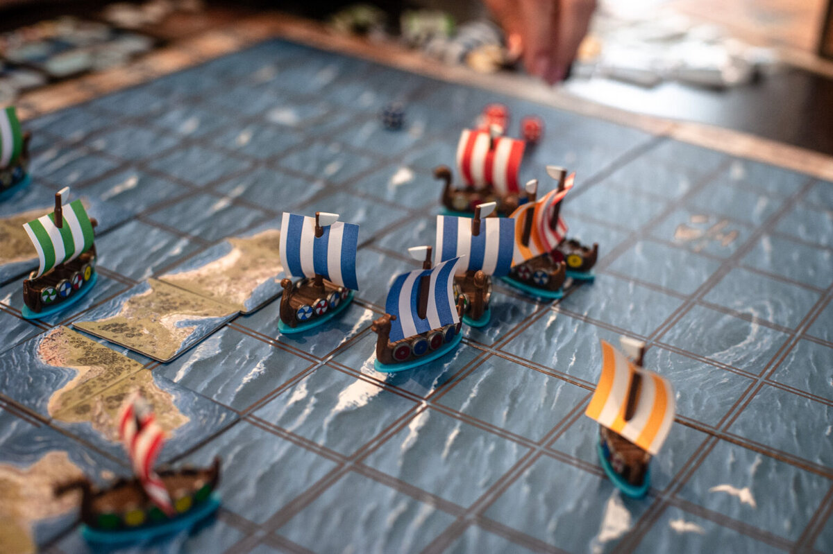 Драккары в игре - просто чудо! Снимок Людмилы Дмитриевой.