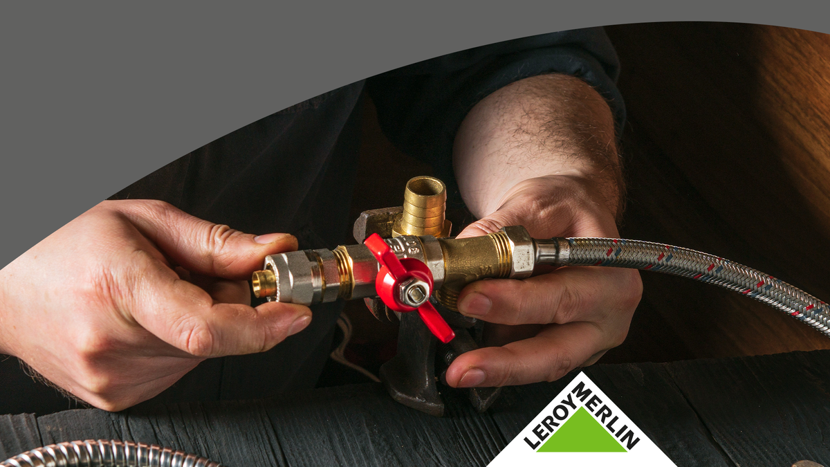 Латунный фитинг