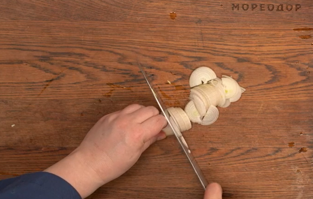 нарезанный лук