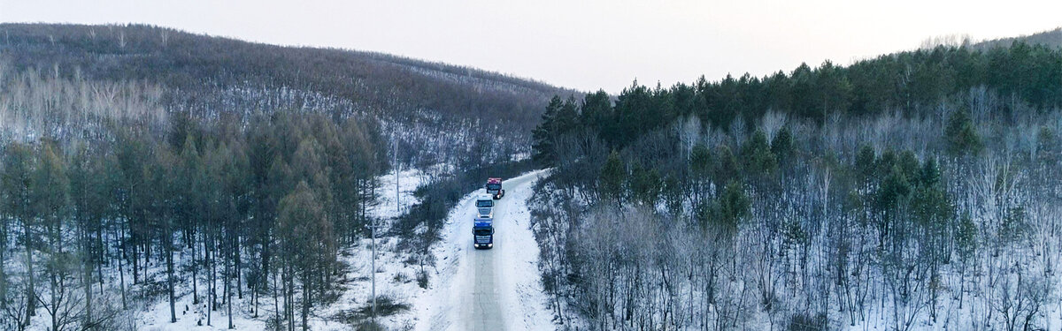 Седельный тягач ТЯГАЧ 4*2 FOTON AUMAN EST A модель 1846AMT, двигатель Cummins ISG12e5460 (470 л.с.) АКПП ZF-12TX2420TD. *Решётка радиатора и цвет кузова, может отличаться.