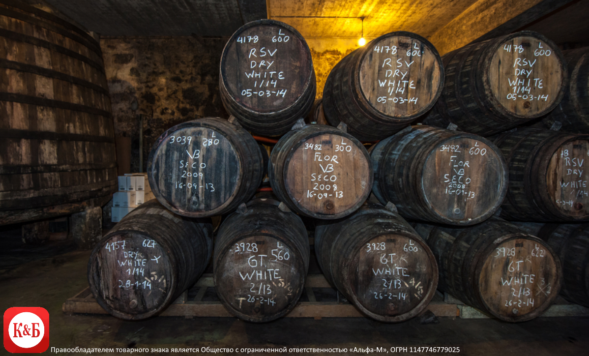 Бочки для хереса в Херес-бодега, Испания