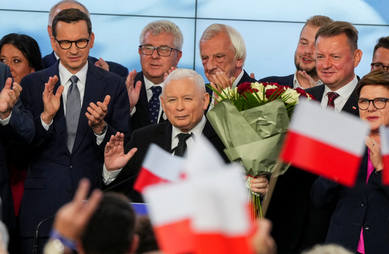 "Право и справедливость"